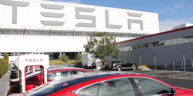Tesla Motors 1