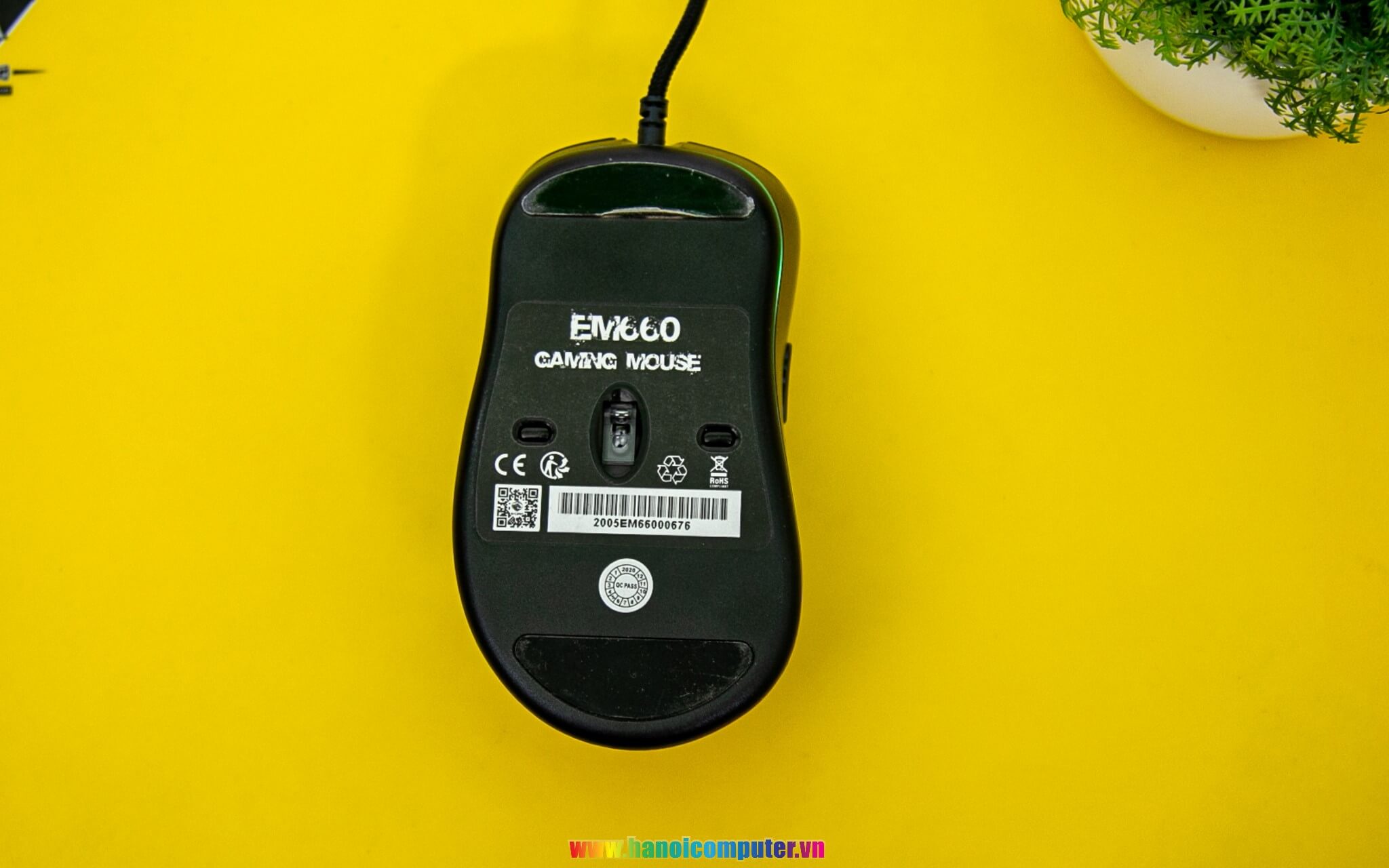 E-Dra EM660 FPS Pro trang bị mắt đọc Pixart PMW3389