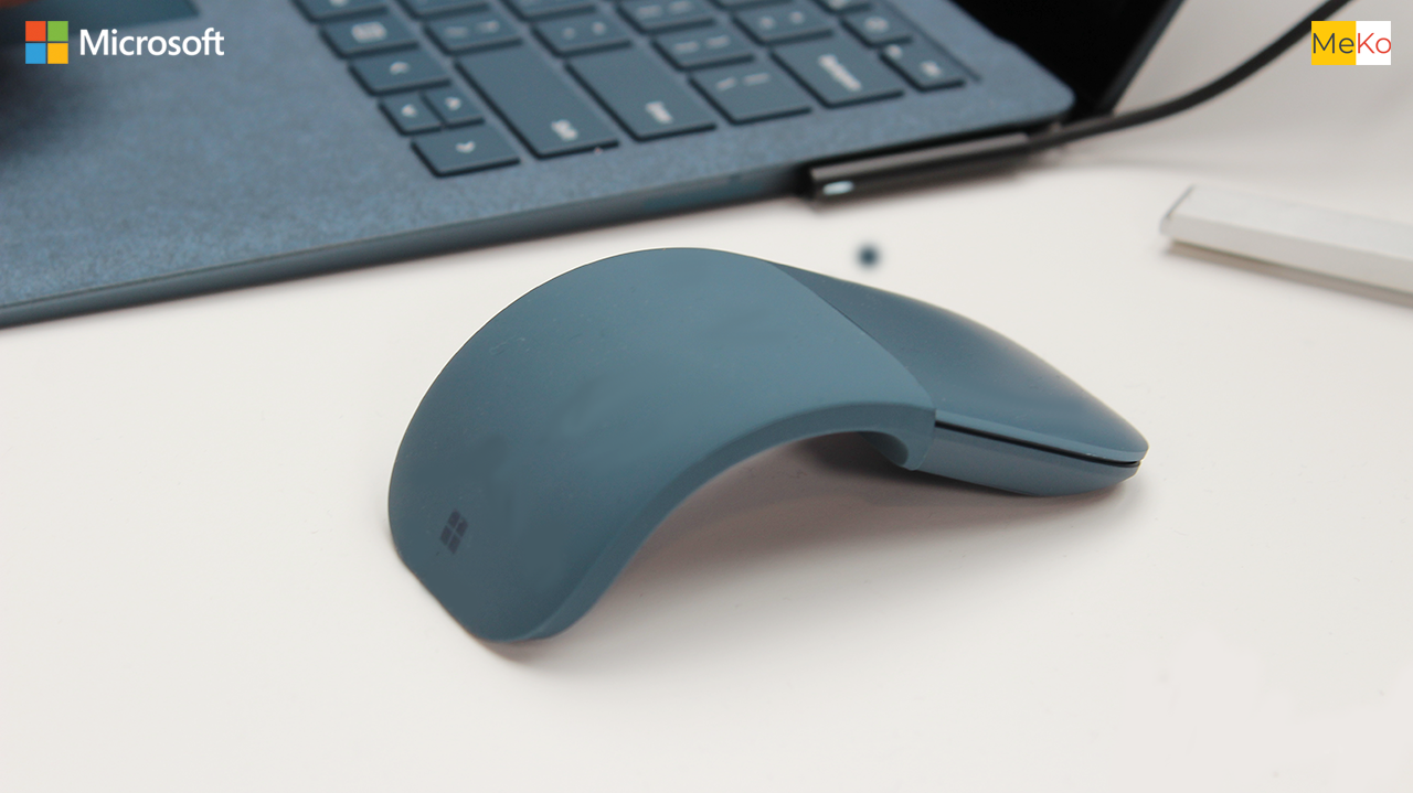 Chuột Bluetooth Microsoft Arc Mouse