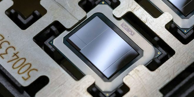 Intel-Meteor-Lake-M-Chip-1